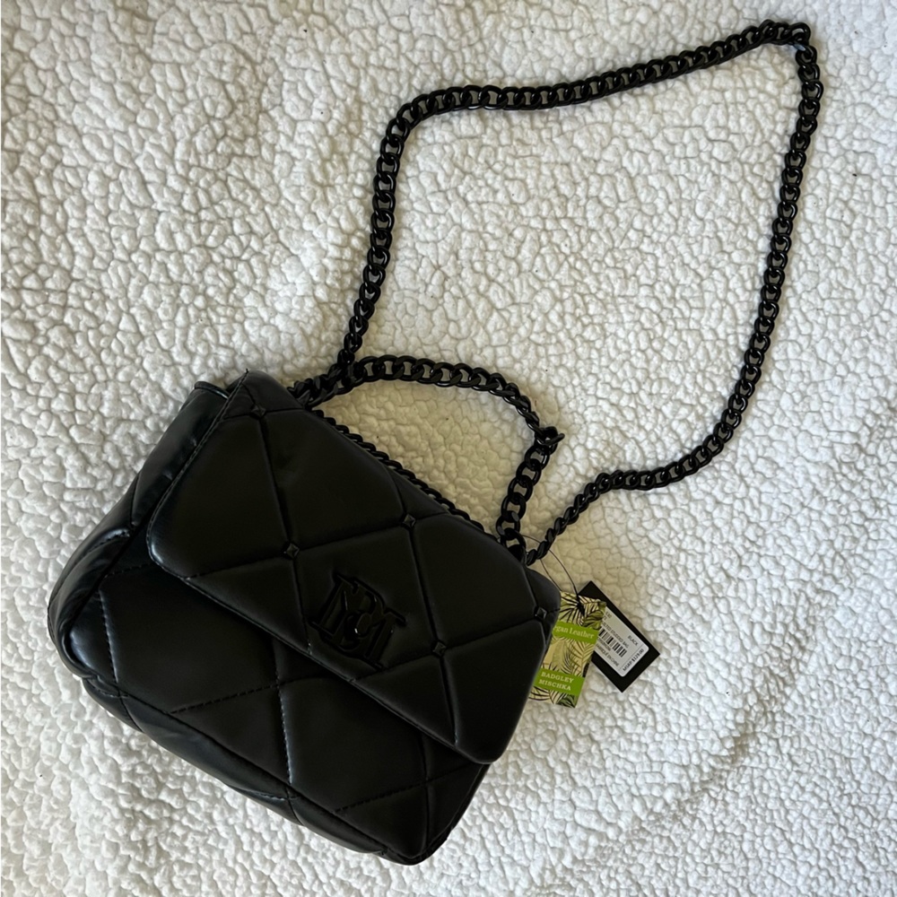 Badgley Mischka black small purse NWT